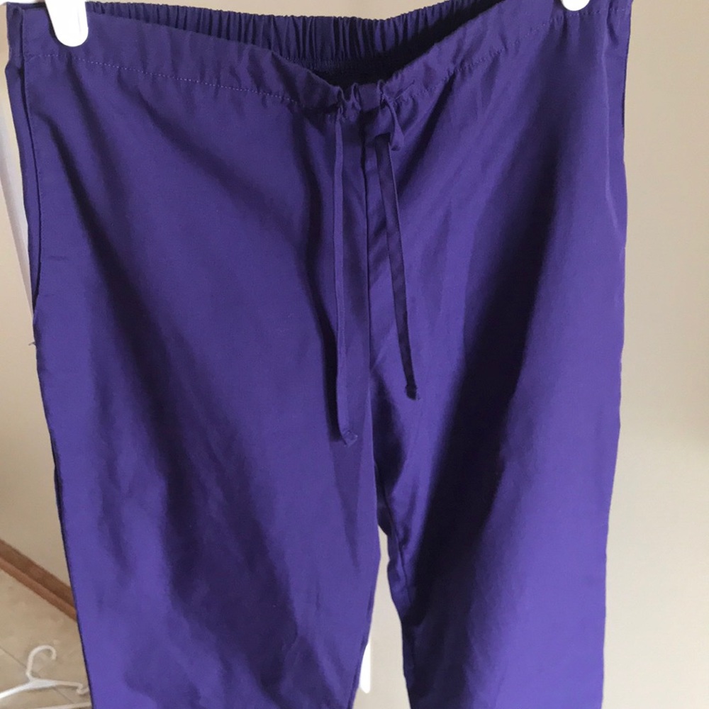 Scrub pants